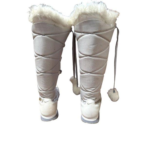NIKE White Cream Tall Faux Fur Pom Pom Snow Winter Boots Women - Size 6.5 - Picture 3 of 10